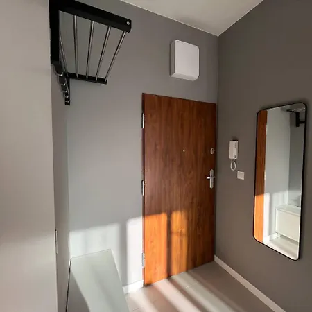 M1 Z Parkingiem Podziemnym * 바르샤바